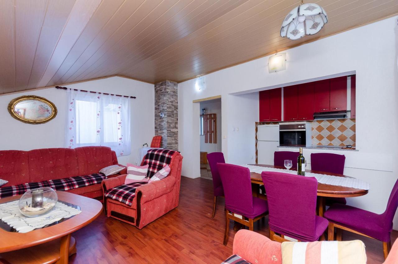 Apartments Albina Lopar Εξωτερικό φωτογραφία
