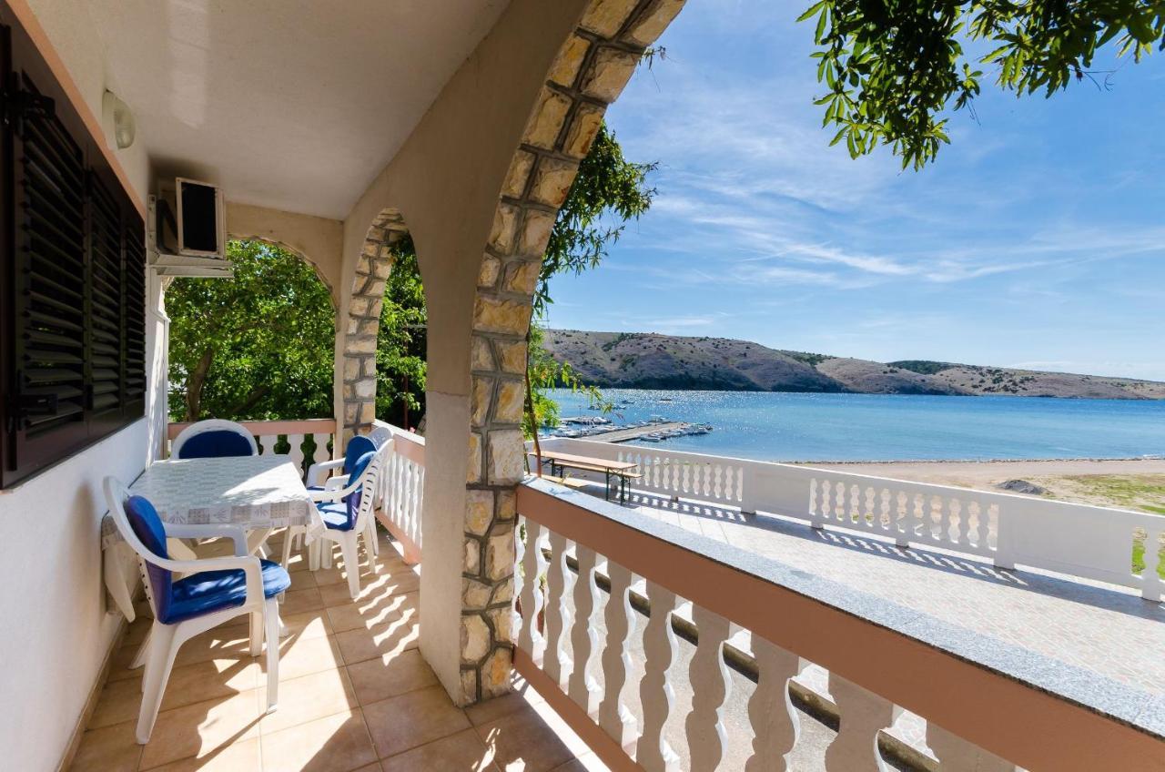 Apartments Albina Lopar Εξωτερικό φωτογραφία