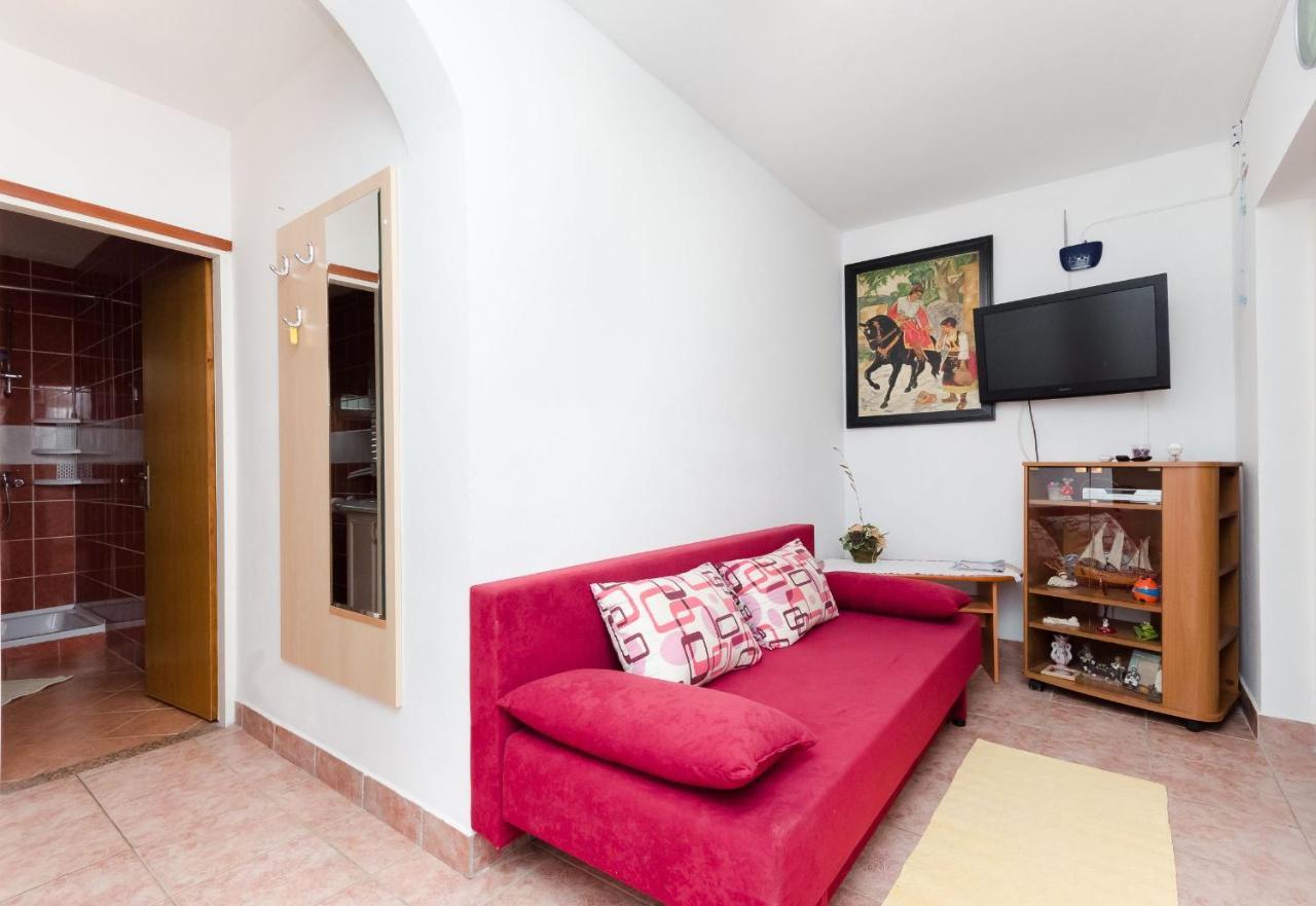 Apartments Albina Lopar Εξωτερικό φωτογραφία