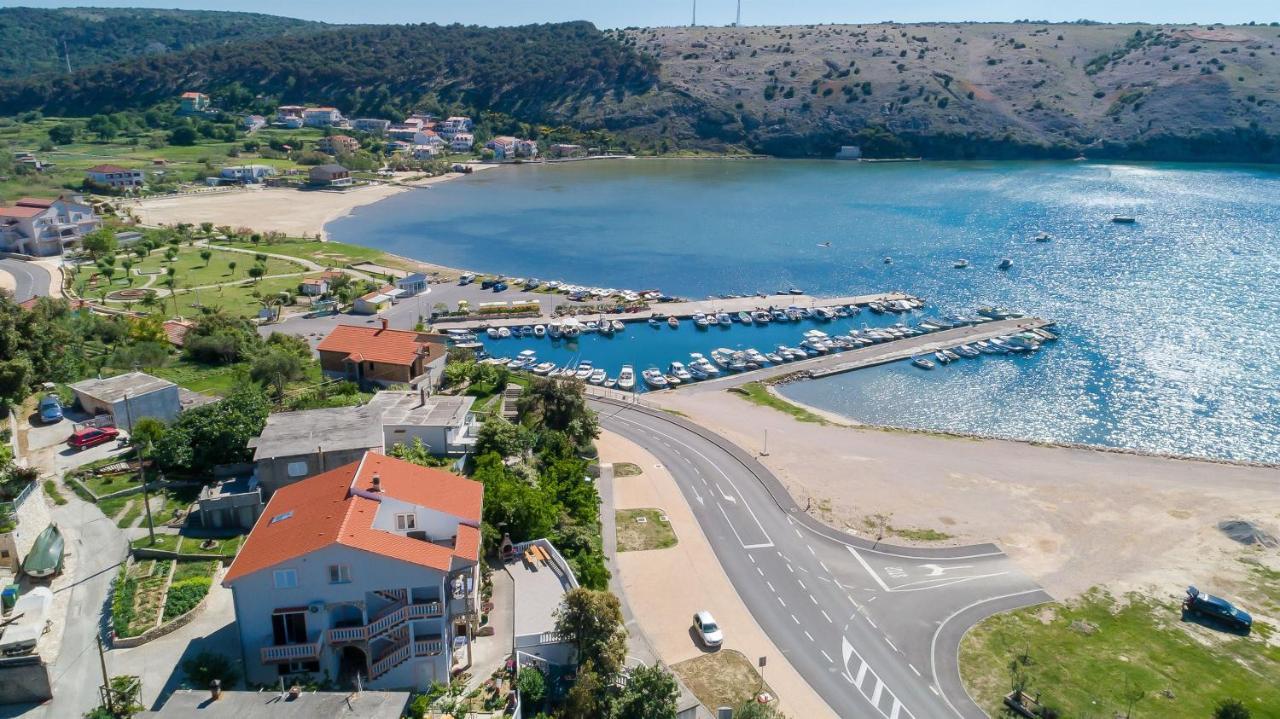 Apartments Albina Lopar Εξωτερικό φωτογραφία