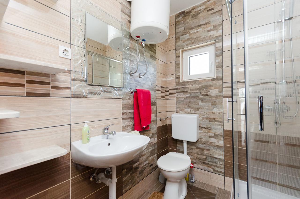 Apartments Albina Lopar Εξωτερικό φωτογραφία