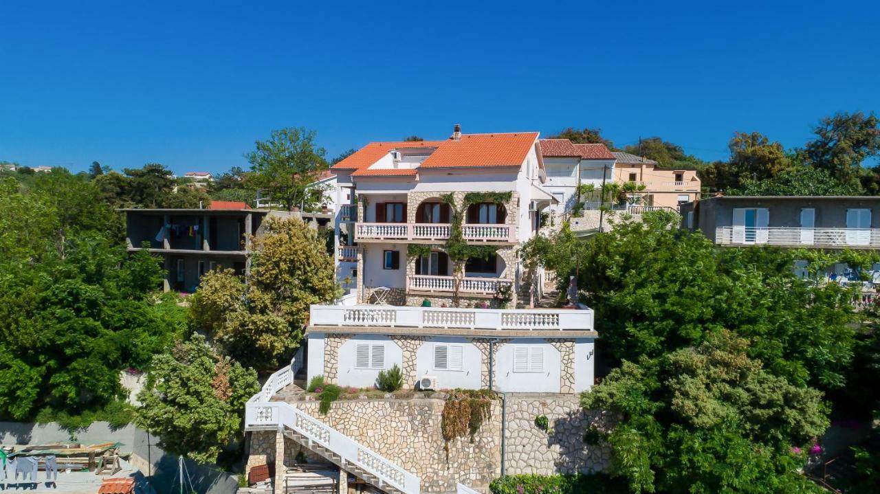 Apartments Albina Lopar Εξωτερικό φωτογραφία